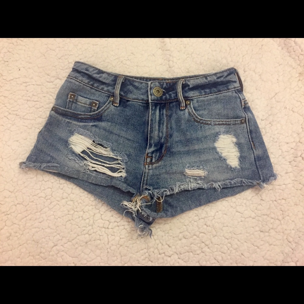 High Waisted Bullhead Shorts